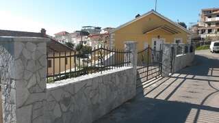 Апартаменты Apartments Cejovic Улцинь Апартаменты "Комфорт" с 1 спальней и видом на море-6